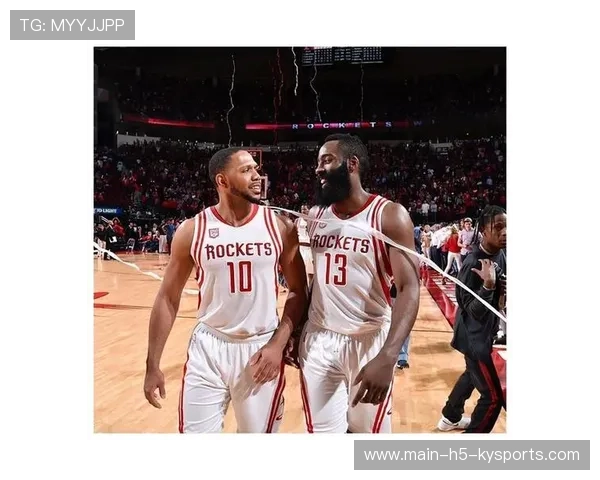 教练博弈：名帅之间战术对决影响比赛走向解析，教练布置战术